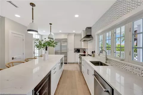 Kitchen - 1500 Pelican Ave, Naples, FL 34102 photo 4 of 4