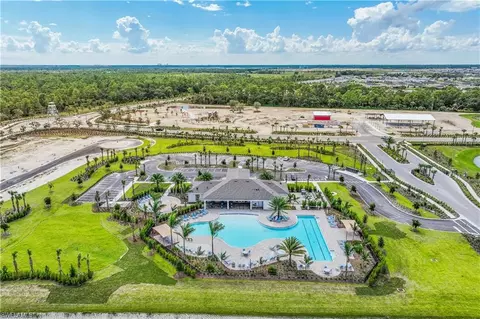 View/Area - 17860 Shade Tree Loop, Punta Gorda, FL 33982 photo 8 of 10