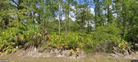 420 Maple Ave N, Lehigh Acres, FL 33972
