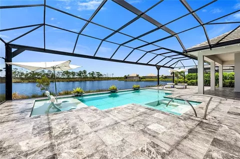 8871 Nevis Way, Naples, FL 34112 photo 13