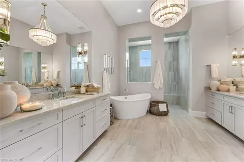 8871 Nevis Way, Naples, FL 34112 photo 9
