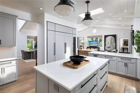 Kitchen - 664 Hickory Rd, Naples, FL 34108 photo 2 of 3