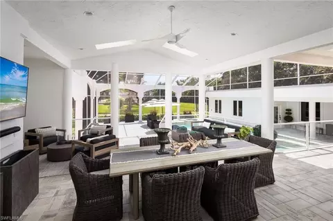 Exterior - 664 Hickory Rd, Naples, FL 34108 photo 5 of 14