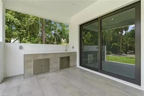 Exterior - 498 Wilson Blvd S, Naples, FL 34117 photo 3 of 4