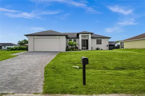 409 NW Nw 25th Pl, Cape Coral, FL 33993
