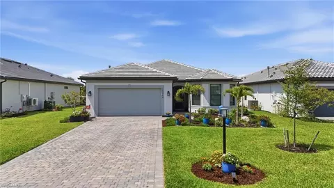 Exterior - 18364 Ridgeline Dr, Estero, FL 33928 photo 4 of 8