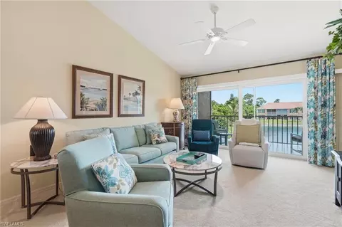 1950 W Crown Pointe Blvd #B207, Naples, FL 34112