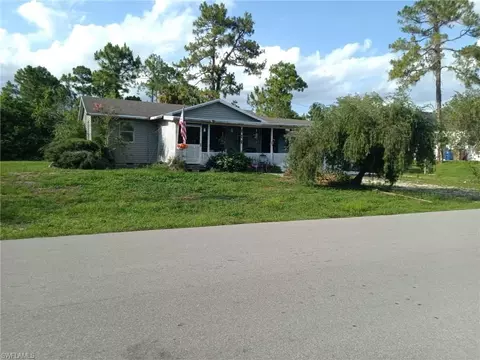 406 W 8th St, Lehigh Acres, FL 33972