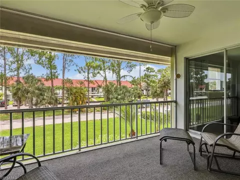 300 Valley Stream Dr #8A, Naples, FL 34113 photo 2