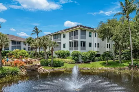 831 Sailaway Ln #202, Naples, FL 34108