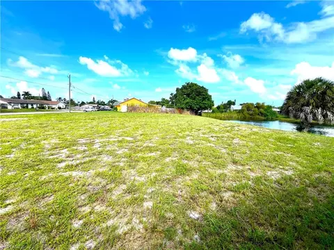 1371 Granada Blvd, Naples, FL 34103 photo 10