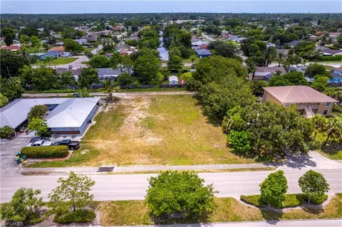 2171 Sunshine Blvd, Naples, FL 34116