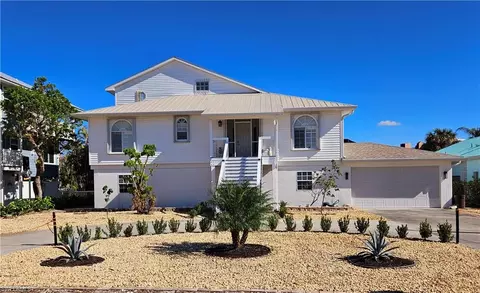 116 Sand Dollar Dr, Fort Myers Beach, FL 33931