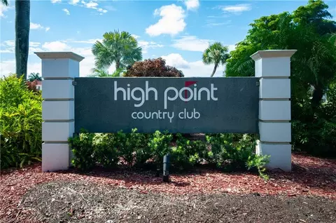 13 High Point Cir N #209, Naples, FL 34103