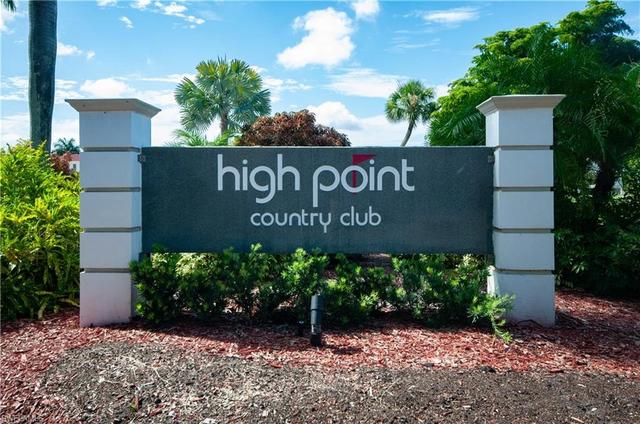 13 High Point Cir N #209, Naples, FL 34103
