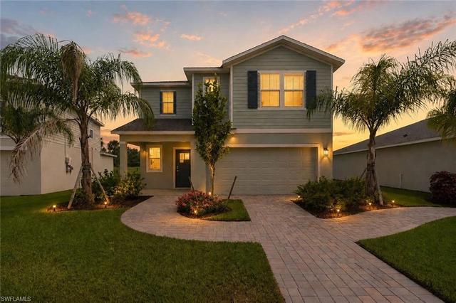 12431 Amber Waves Rd, Lehigh Acres, FL 33974