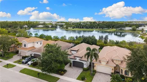 1406 Serrano Cir, Naples, FL 34105 photo 3