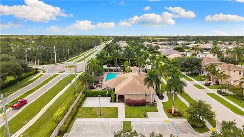 1406 Serrano Cir, Naples, FL 34105 photo 47
