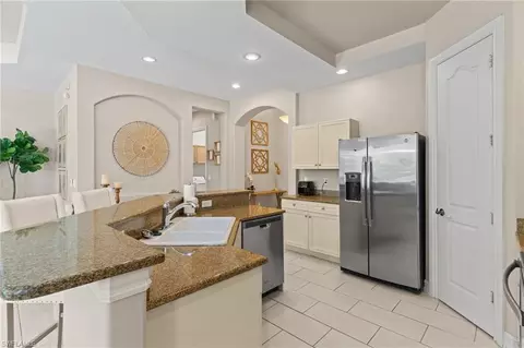 1406 Serrano Cir, Naples, FL 34105 photo 14