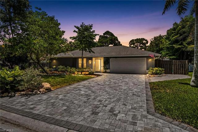 2667 River Reach Dr, Naples, FL 34104