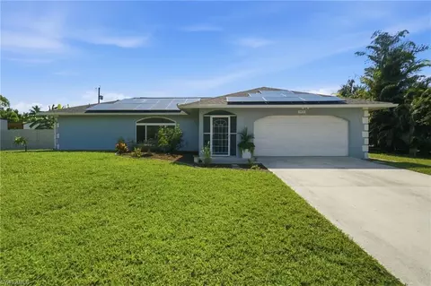 3022 47th St SW, Naples, FL 34116