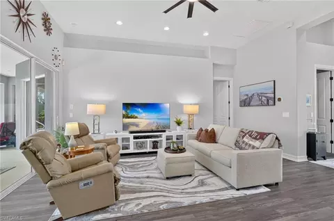 Living - 6062 Divot Ct, Naples, FL 34113 photo 2 of 2