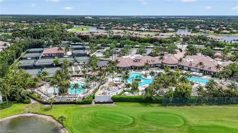 View/Area - 6062 Divot Ct, Naples, FL 34113 photo 4 of 5