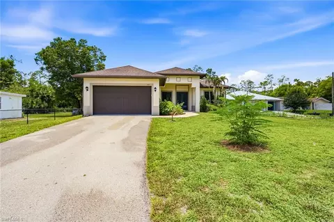 255 Everglades Blvd S, Naples, FL 34117