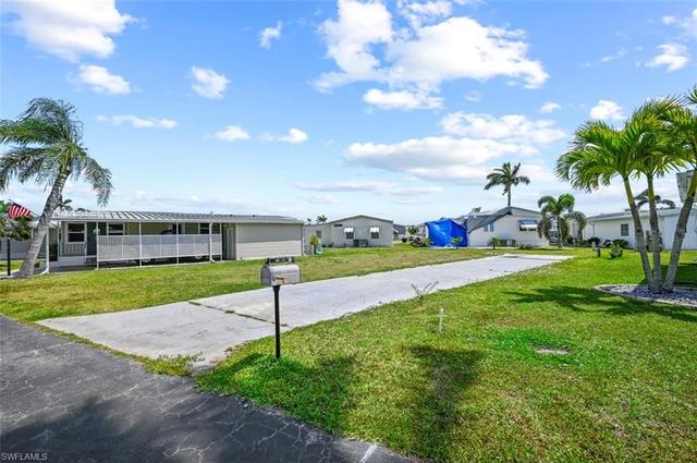 339 Mattie Ave, Fort Myers, FL 33908