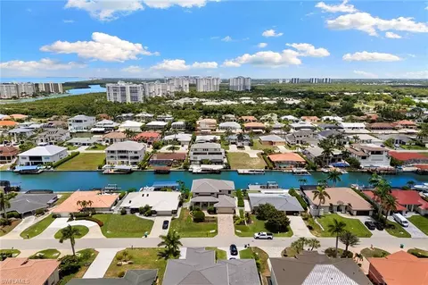 View/Area - 357 Egret Ave, Naples, FL 34108 photo 2 of 6