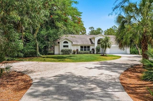5991 Golden Oaks Ln, Naples, FL 34119
