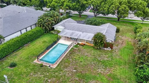Other - 1608 Crayton Rd, Naples, FL 34102 photo 2 of 4
