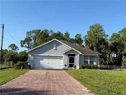 3440 27 Th Ave NE, Naples, FL 34120