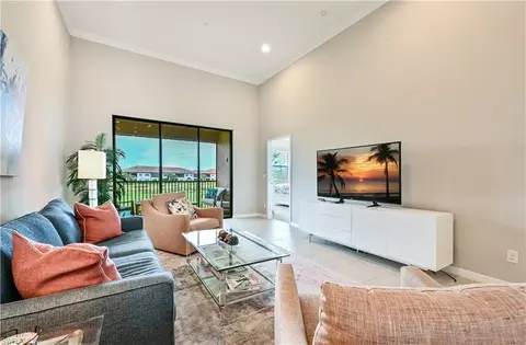 9386 Pocida Ct #204, Naples, FL 34119