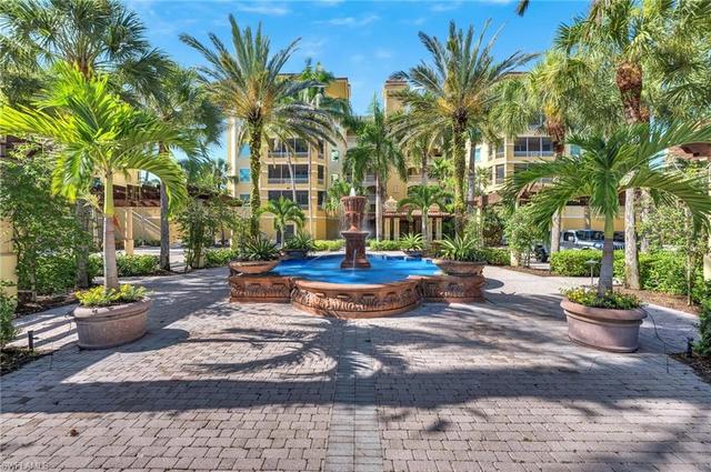 2738 Tiburon Blvd E #406, Naples, FL 34109