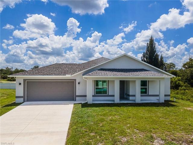 1962 Leghorn St, Lehigh Acres, FL 33972