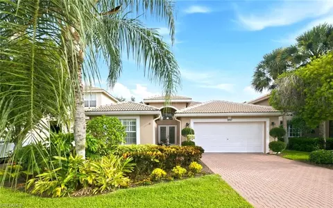 1997 Isla De Palma Cir, Naples, FL 34119
