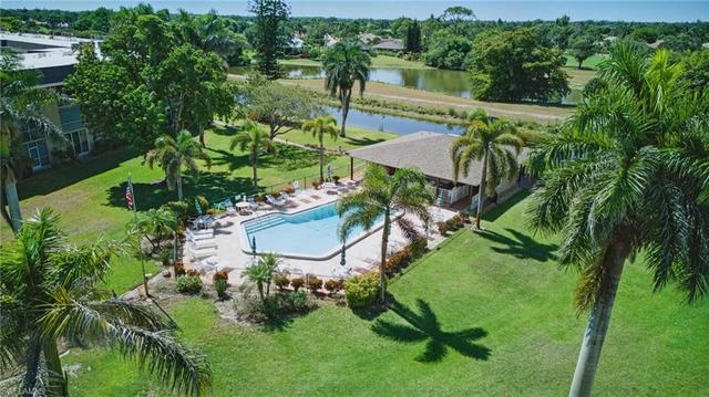 5419 Rattlesnake Hamm Rd #304F, Naples, FL 34113