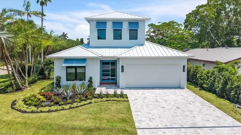 1009 29th Ave N, Naples, FL 34103 photo 1