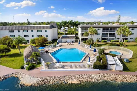 1008 Manatee Rd #G103, Naples, FL 34114