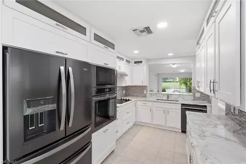 Kitchen - 5784 Declaration Ct, Ave Maria, FL 34142 photo 3 of 4