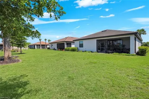 Exterior - 18271 Ridgeline Dr, Estero, FL 33928 photo 5 of 8