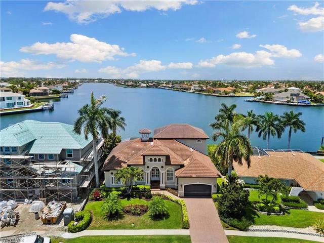 1056 Fieldstone Dr, Marco Island, FL 34145