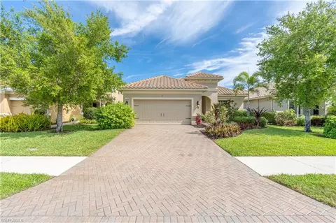 3549 Canopy Cir, Naples, FL 34120 photo 3
