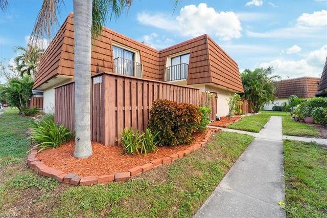 5212 Cedarbend Dr #1, Fort Myers, FL 33919