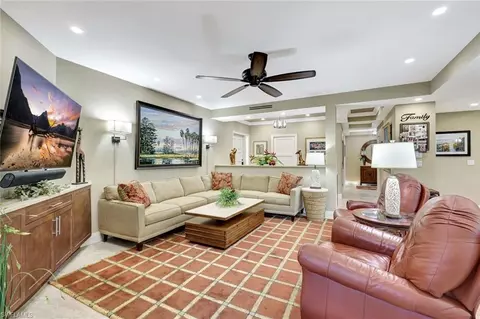6820 Pelican Bay Blvd #133, Naples, FL 34108