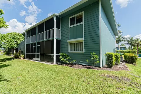 Exterior - 130 Cypress Way E #1, Naples, FL 34110 photo 7 of 10