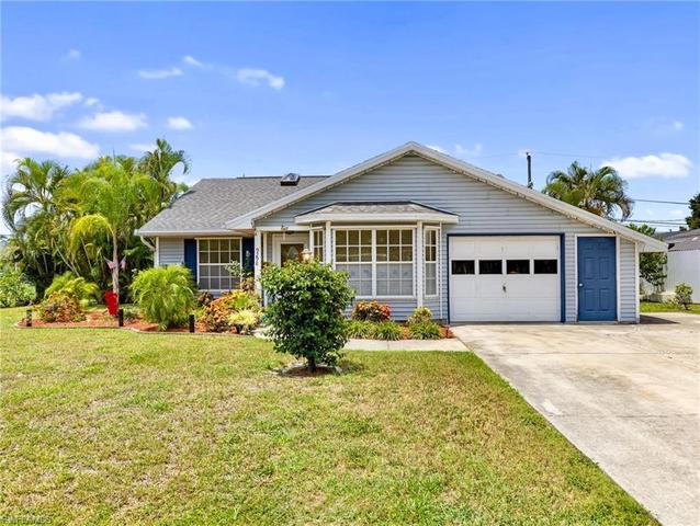 9298 San Carlos Blvd, Fort Myers, FL 33967