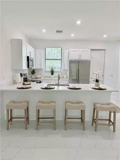 303 Norwalk Ave, Lehigh Acres, FL 33972