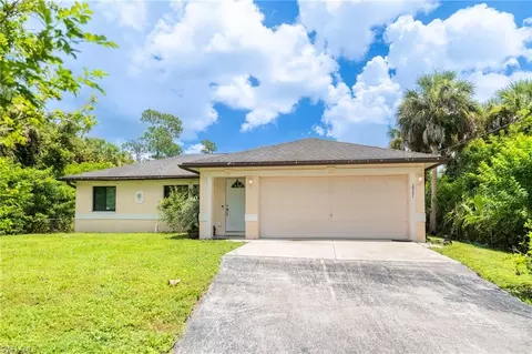 2931 18th Ave NE, Naples, FL 34120